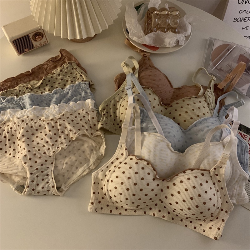 Bộ Đồ Lót Cotton Không Đường May Họa Tiết Chấm Bi Gợi Cảm Cho Nữ | BigBuy360 - bigbuy360.vn