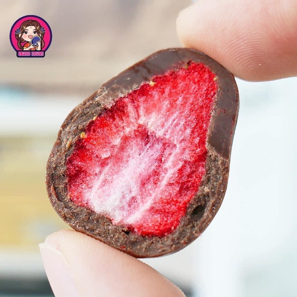 Dâu Sấy Bọc Socola