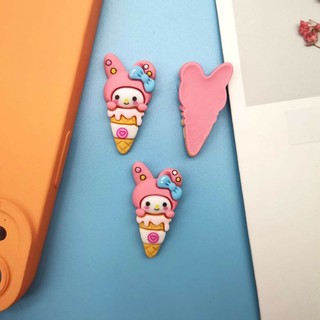 charm kem ốc quế nhân vật