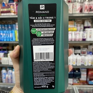 Sữa tắm gội Romano Classic 650g