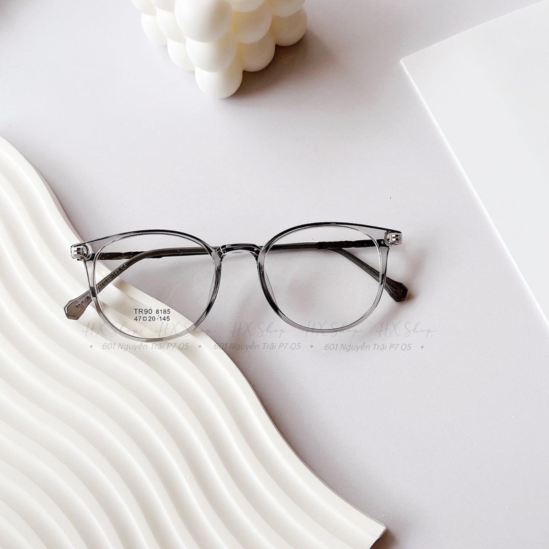 Gọng dẽo tròn form nhỏ, chân kim loại cực nhẹ và bền