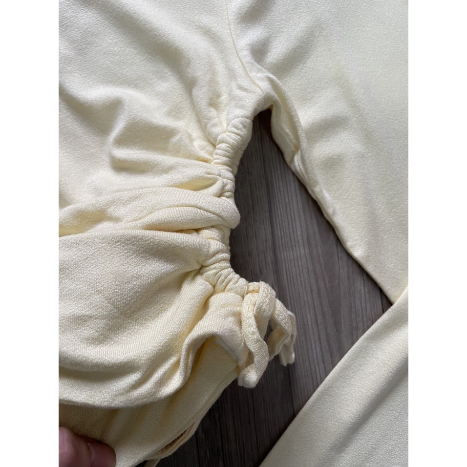 áo cổ lọ hãng dư xịn