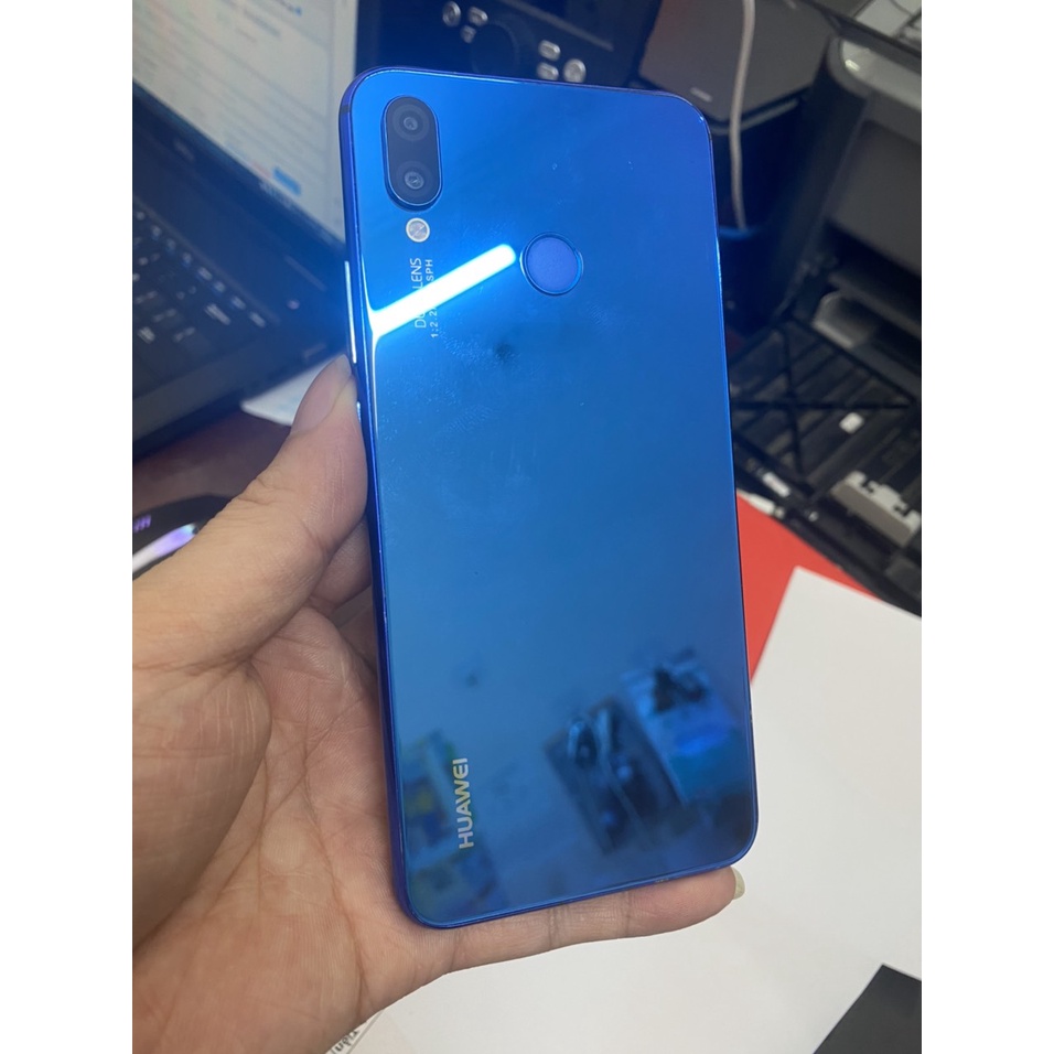 Điện Thoại Nova 3i Huawei Ram 4/128G lên vỏ mới