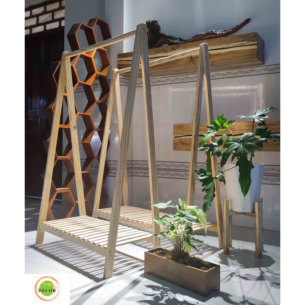 Kệ treo quần áo chữ A Thik Decor KT 135*100*37cm, giá treo quần áo decor phòng bằng gỗ thông tự nhiên
