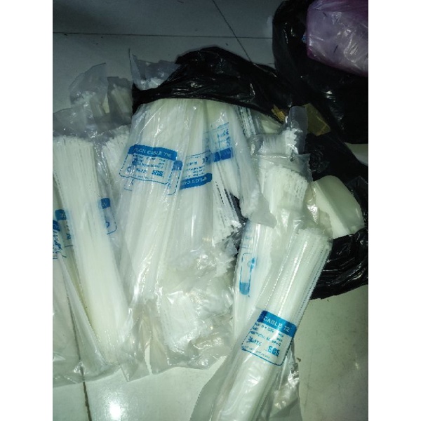 1 bịt dây rút nhựa,dây thít nhựa nhiều size