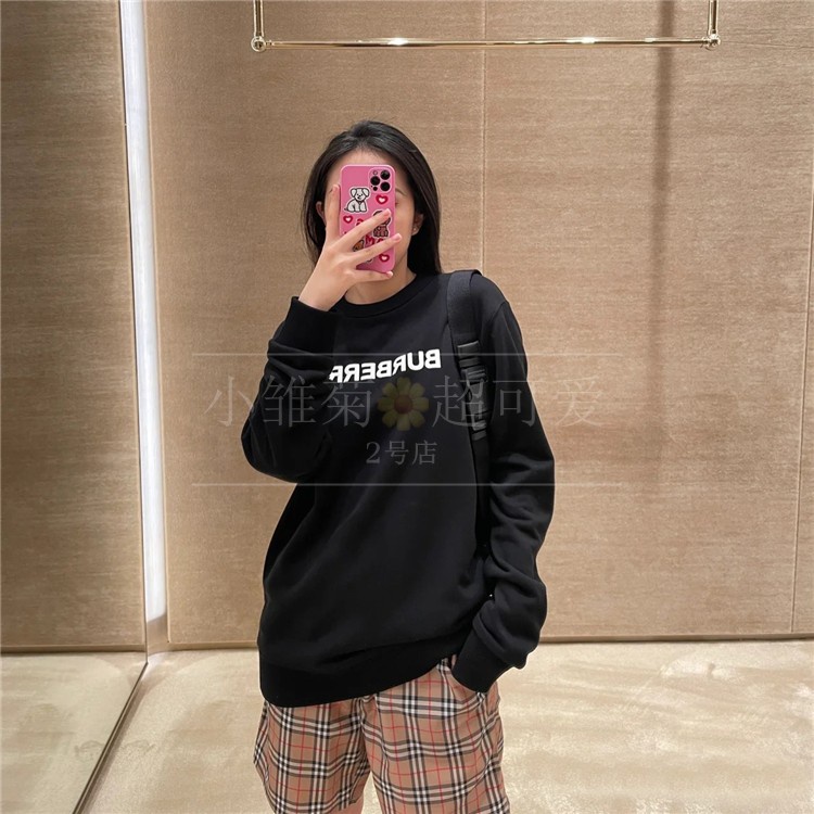 Áo Sweater Burberry Tay Dài Cổ Tròn Dáng Rộng In Chữ Thời Trang Dành Cho Cặp Đôi