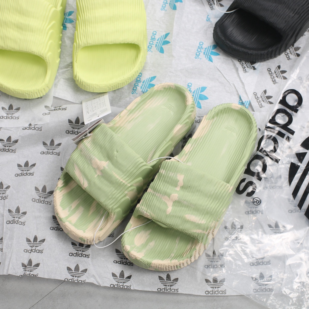 Dép đúc Adi lette 22 thiết kế bậc thang siêu cấp