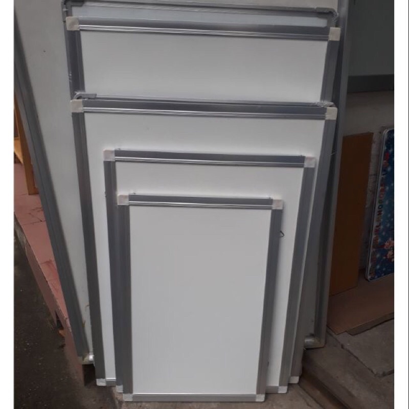 Bảng FOOC viết bút lông xoá siêu sạch khung viền nhôm bảng mica trắng
