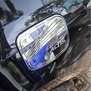 Ốp nắp bình xăng toyota altis 2014-2021