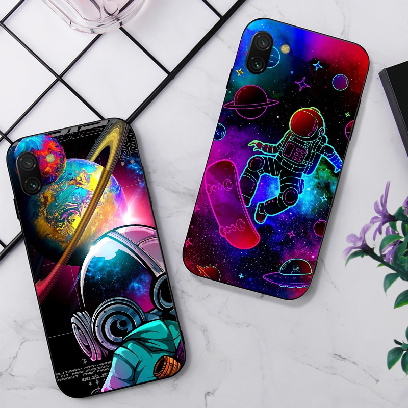 Ốp Điện Thoại Hình Phi Hành Gia Cho Sharp Aquos R2 SH-03K SHV42