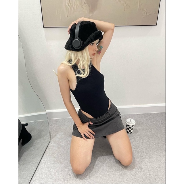 TOBI Bodysuit áo liền quần thun gân hở lưng | BigBuy360 - bigbuy360.vn