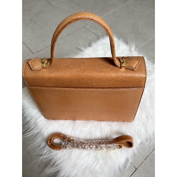 Túi xách nữ Courriege