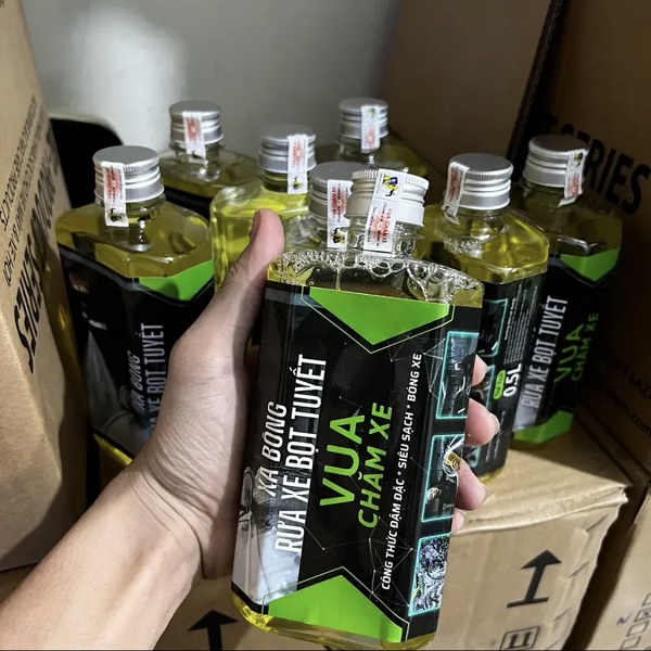 Nước Rửa Xe Bọt Tuyết 500ml - Vua Chăm Xe