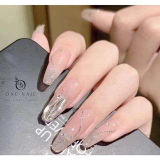 Nailbox ,10 móng úp thiết kế , đính đá siêu sáng.