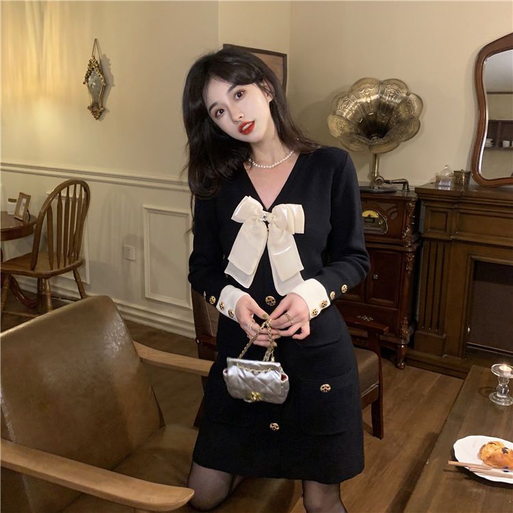 Đầm Dệt Kim Cao Cấp Cổ Chữ v Thắt Nơ Eo Màu Đen Thời Trang Mùa Thu Dành Cho Nữ