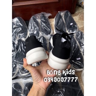 Giày Cổ Chun Nữ Cột Giây Đen GU