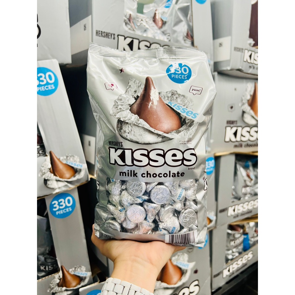 Socola sữa Hershey's Kisses Milk 1,58kg 330 viên của Mỹ