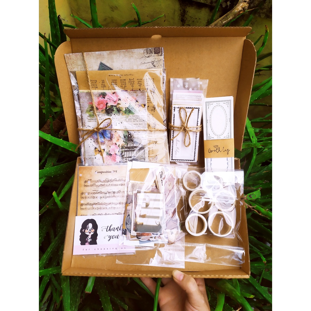 Set 220 món trang trí sổ cổ điển vintage kèm 6 washi tape bullet journal