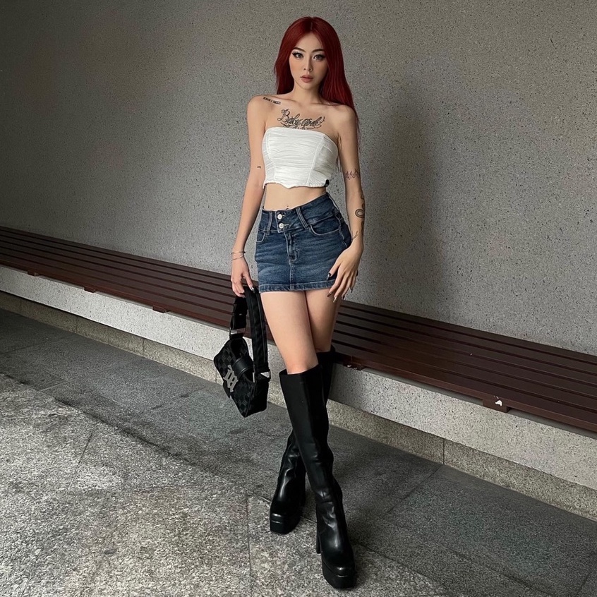 Chân váy jean nữ CHICMONKI lưng thấp, chất co giãn màu xanh đậm - CMJ1402 | BigBuy360 - bigbuy360.vn