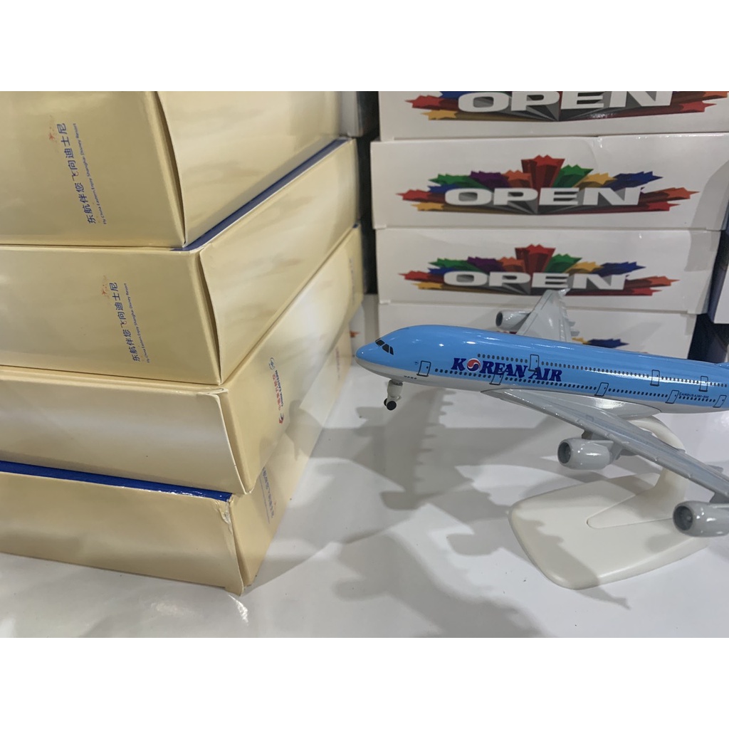 Mô hình máy bay Korean 20cm