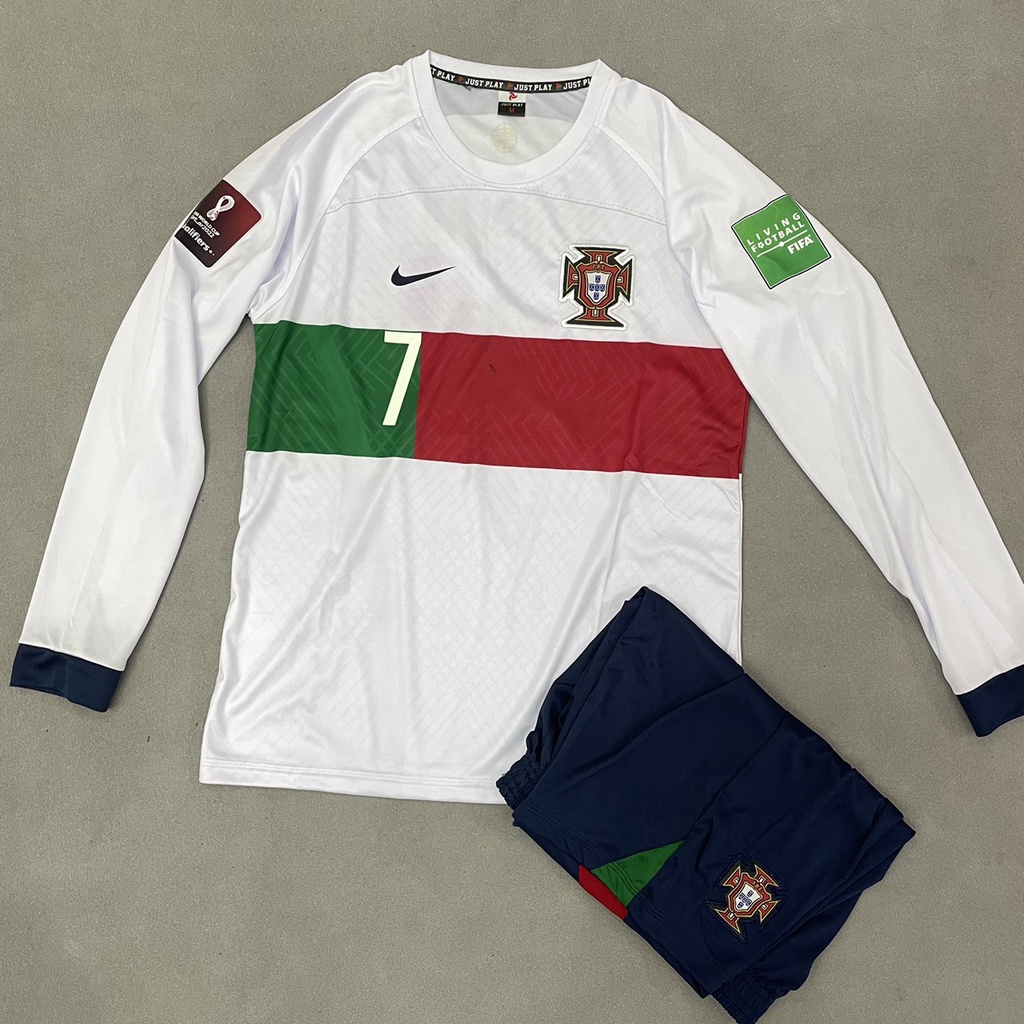 Bộ quần áo đá banh RONALDO tuyển BĐN Bồ Đào Nha trắng sân khách có logo tay WC2022