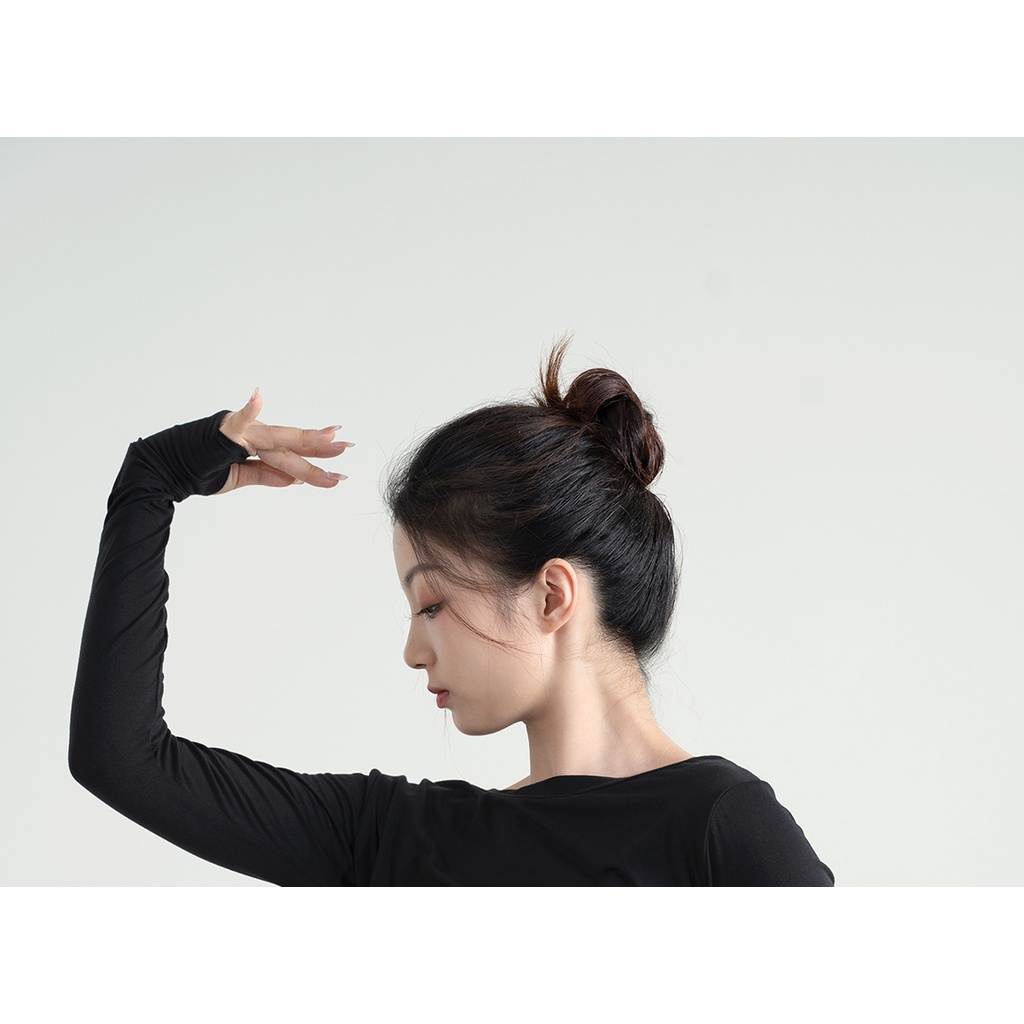 [M &amp; E] Bộ Đồ Nhảy Múa Hai Dây Tay Dài Ôm Dáng Modal Thấm Hút Mồ Hôi Ấm Áp