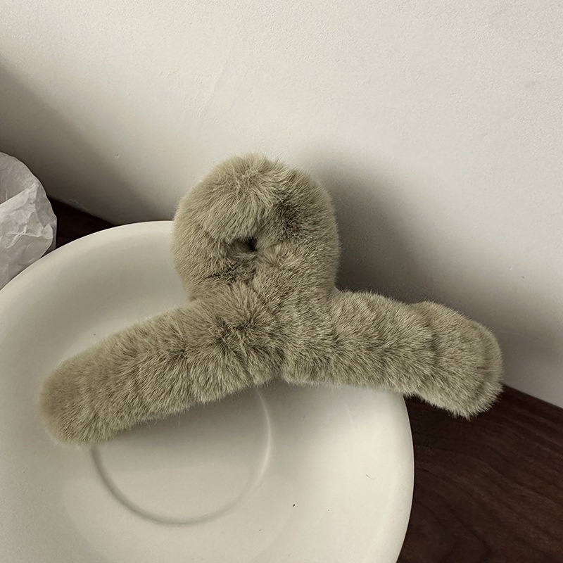 Kẹp Tóc Hình Cá Mập Bằng Lông Nhung Thời Trang Thu Đông