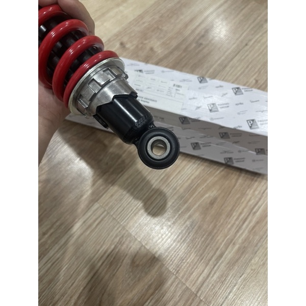 Phuộc sau zin chính hãng Vespa Lx/Lxv/S các đời màu đen/đỏ