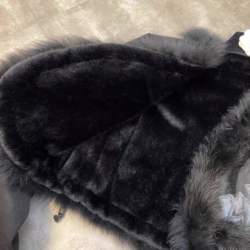 AK009 Áo khoác lông CROIXIN da cừu trong có lông ấm thêu da chữ thập áo choàng mùa đông  màu đen dễ phối mới