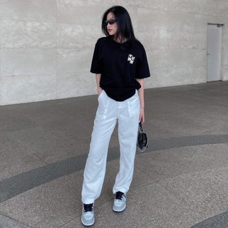 Quần dài Basic Pants (quần nhung ống suông)