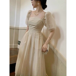Đầm midi kem cổ vuông xếp ly (Freesize)
