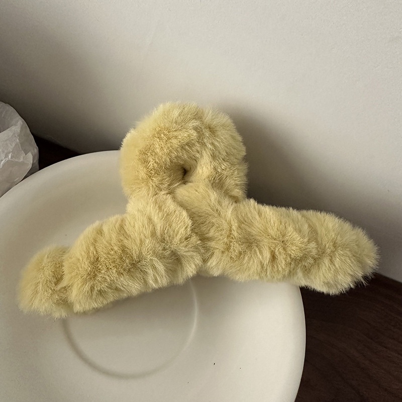 Kẹp Tóc Hình Cá Mập Bằng Lông Nhung Thời Trang Thu Đông