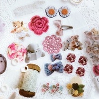 Túi 40 Nhãn Dán Trong Suốt Hình Hoa Cúc / Cỏ Ba Lá / Nấm Xinh Xắn