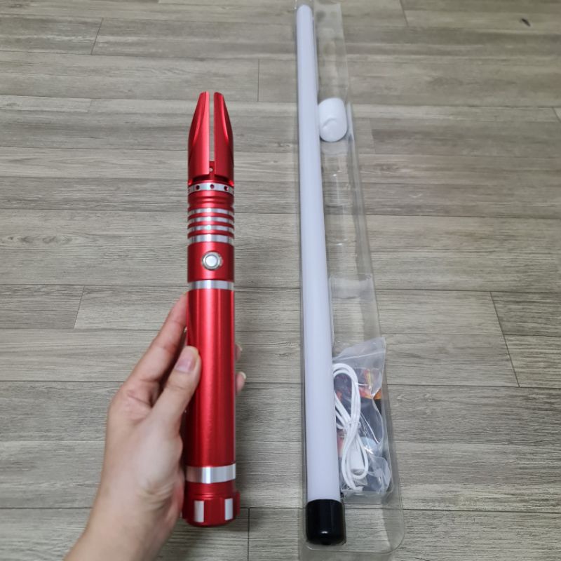 Phiên bản K.lightSaber trong phim điện ảnh Star War với 2 bản mới tiêu chuẩn & cao cấp