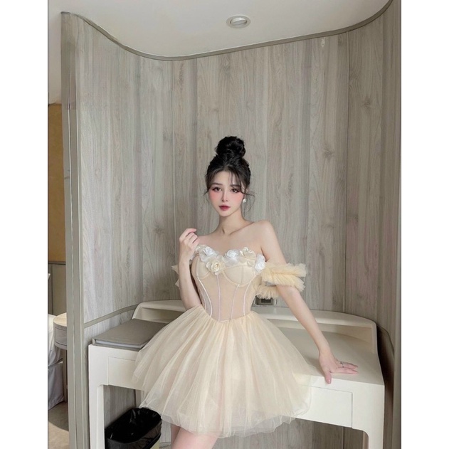 Đầm xoè form ngắn mini TRIPBLE T DRESS dây nhún kết hoa nổi sang trọng -MS428V