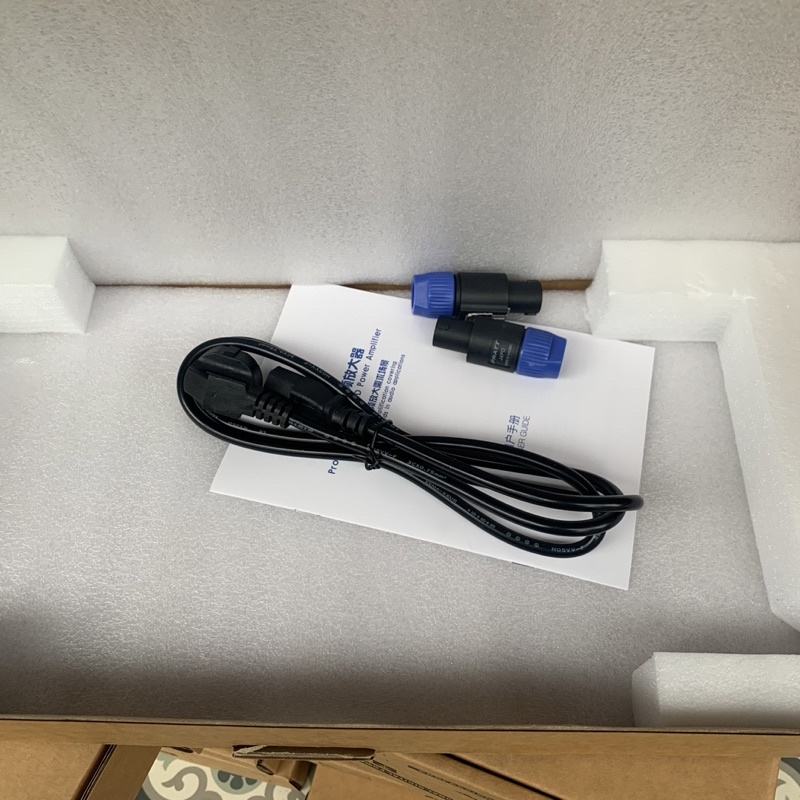 Đẩy công suất 2 kênh JBL LX 650 - tặng 02 jack neutrik - Mạch class D, nguồn xung, mỏng 1U - Công suất 650w/kênh