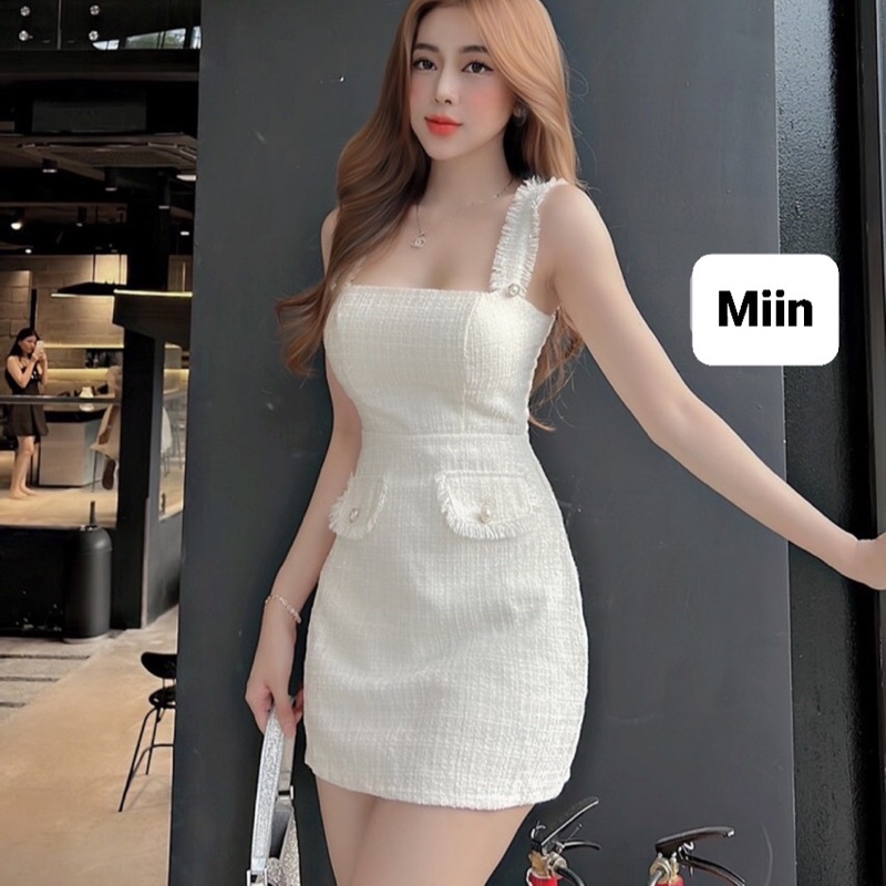 Váy dạ dây vai tua rua 4 khuy ngọc