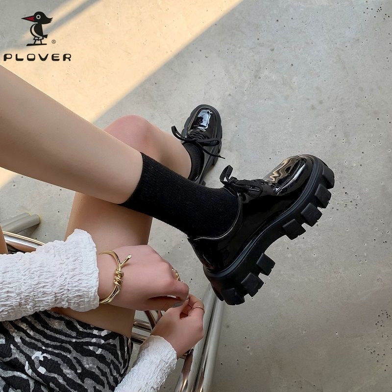 Giày Da Đế Bằng 35-40 Size Nhỏ Phong Cách Anh Quốc Không Chà Nhám Không Mùi 100 Điểm Thoải Mái Phong Cách Anh Quốc Cho Nữ Liu Wen Cùng Phong Cách Anh Quốc 2022 Giày Lười Da