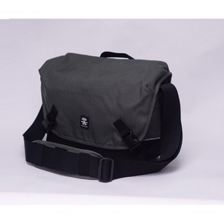 Túi máy ảnh Crumpler Proper Roady 7500.