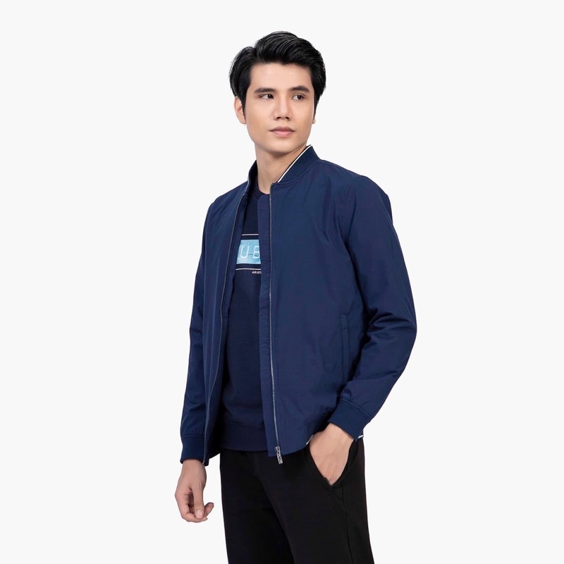 ÁO KHOÁC NAM ARISTINO CAO CẤP AJK028W1  1.450k còn #798k