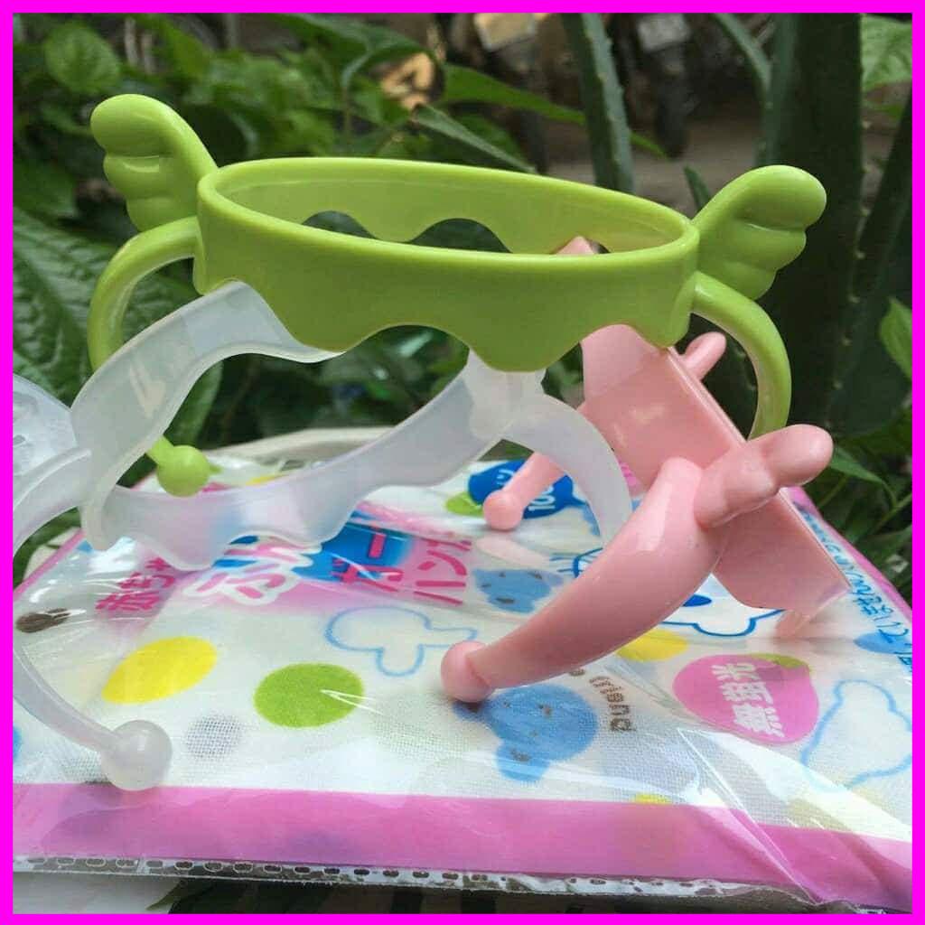 Tay cầm cho bình sữa Comotomo 150ml và 250ml, bé dễ cầm bình