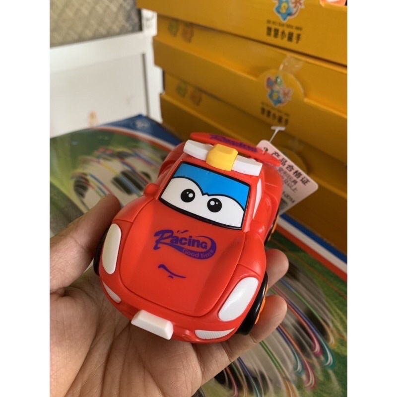 ĐỒ CHƠI Ô TÔ BIẾN HÌNH ROBOT CHẠY BÁNH ĐÀ