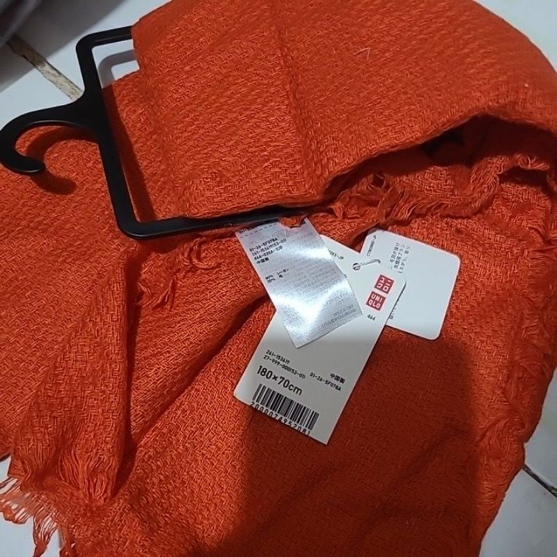 Khăn choàng UNIQLO sợi cotton kim dệt cao cấp màu cam đất