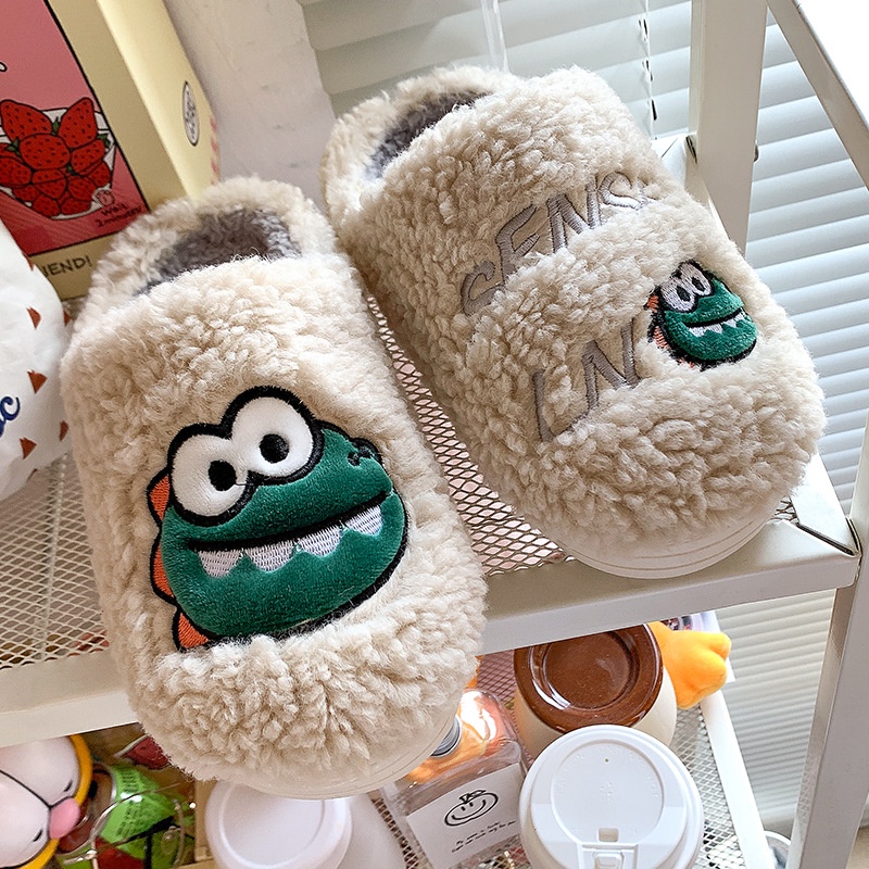 Dép Bông Đi Trong Nhà Đế Dày Bằng Vải Cotton Phối Lông Họa Tiết Stepping on Shit Dễ Thương Cho Cặp Đôi Da020