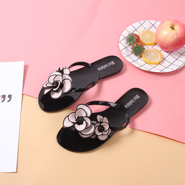 Dép Sandal Đế Bằng Đính Hoa Thời Trang Đi Biển