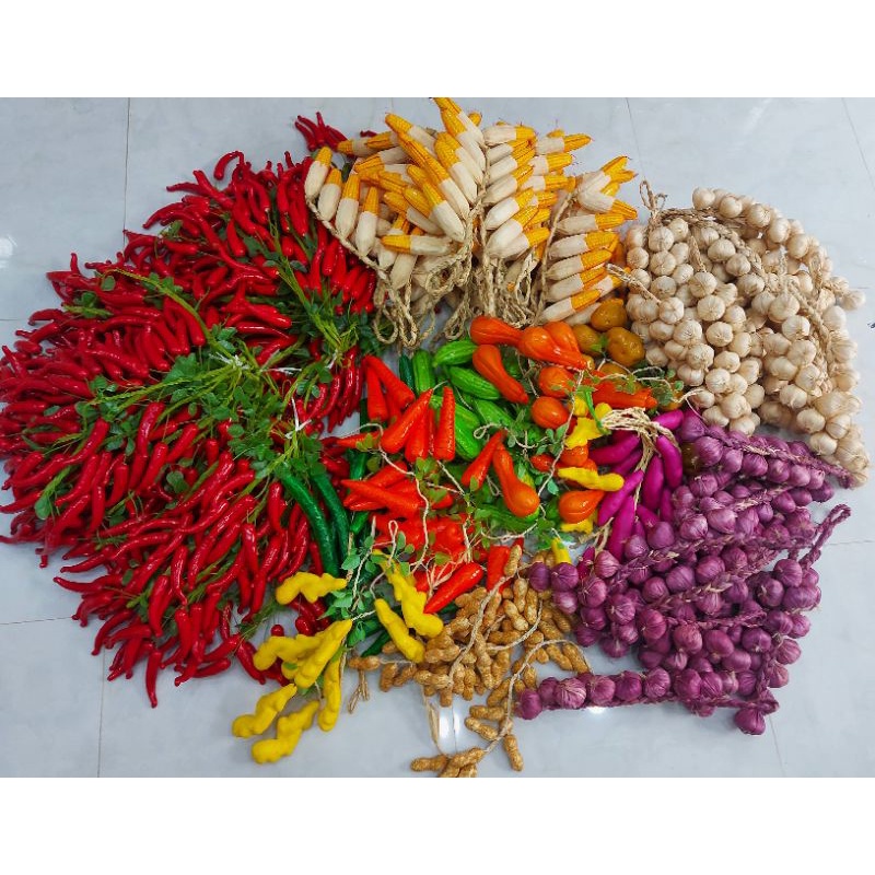 Dây hành, tỏi, ớt, bắp  trang trí cho  nhà bếp, quán ăn, trường mẫu giáo