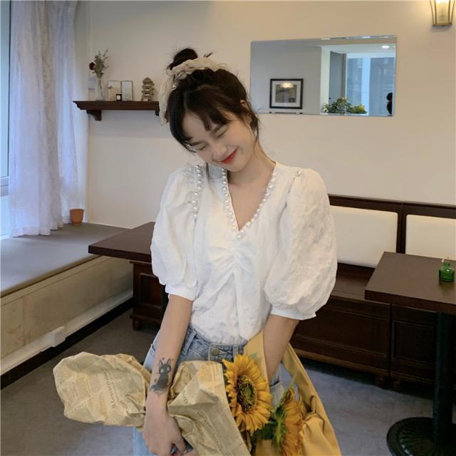 Áo Sơ Mi Tay Phồng Cổ Chữ V Đính Ngọc Trai Thời Trang Mùa Hè Hàn Quốc 2022 Mới