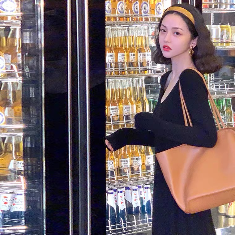 Đầm midi nữ SUXI dệt kim cổ V ôm dáng eo cao thời trang mùa thu