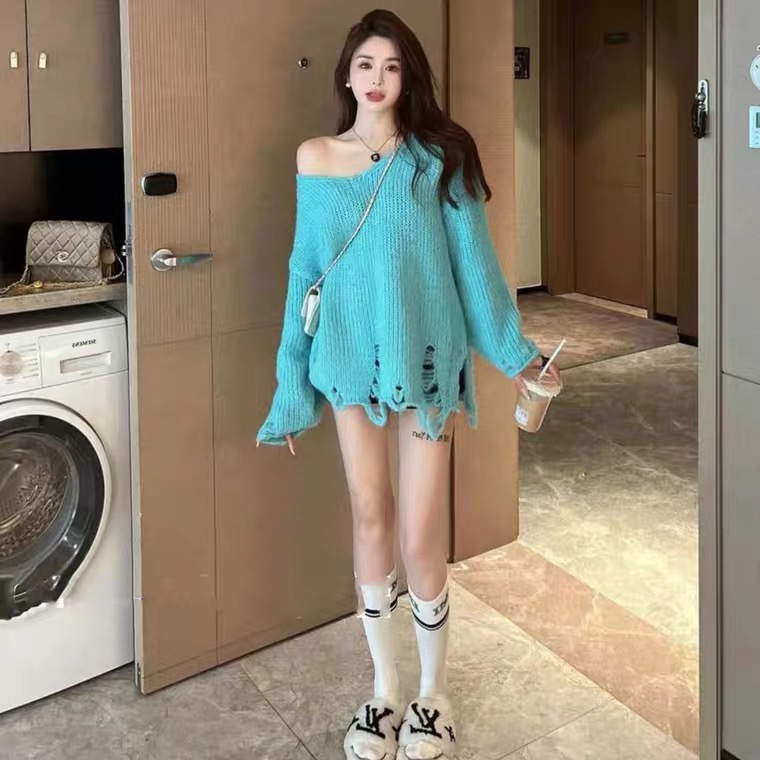 Áo Len Đan Kiểu Rách Tà Cổ V LSEOUL L0138 Chất Dày Dặn Mềm Mại Cá Tính