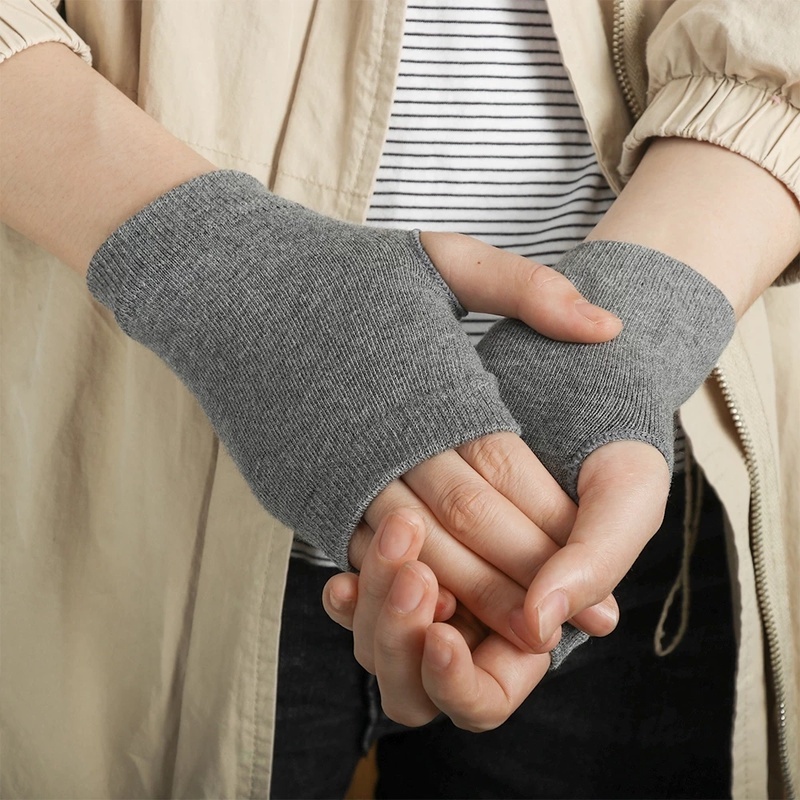 Găng Tay Len Hở Ngón Mềm Mại Giữ Ấm Mùa Đông Cho Nữ